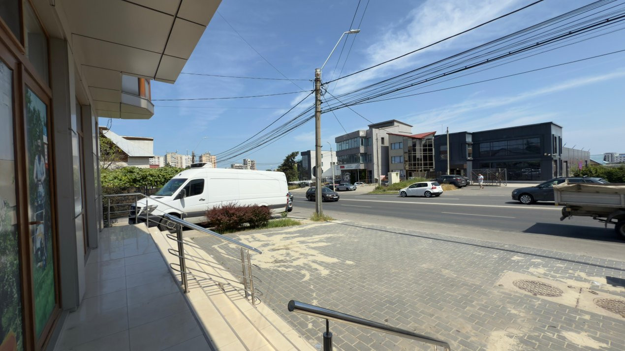 De inchiriat-Spatiu comercial Calea Craiovei-Zona cu trafic auto intens-Parcare