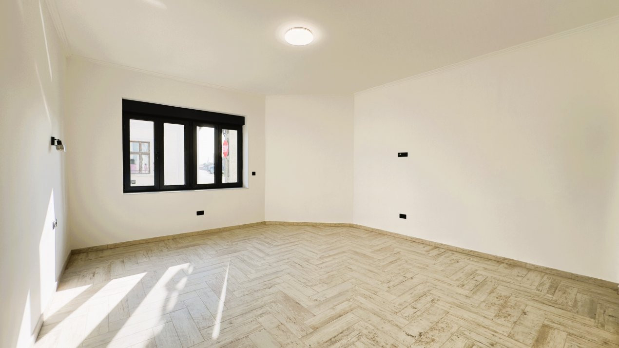 Casă 3 camere 154 mp, Teren 630 mp - Str. T. Vladimirescu - Carei - Comision 0% 