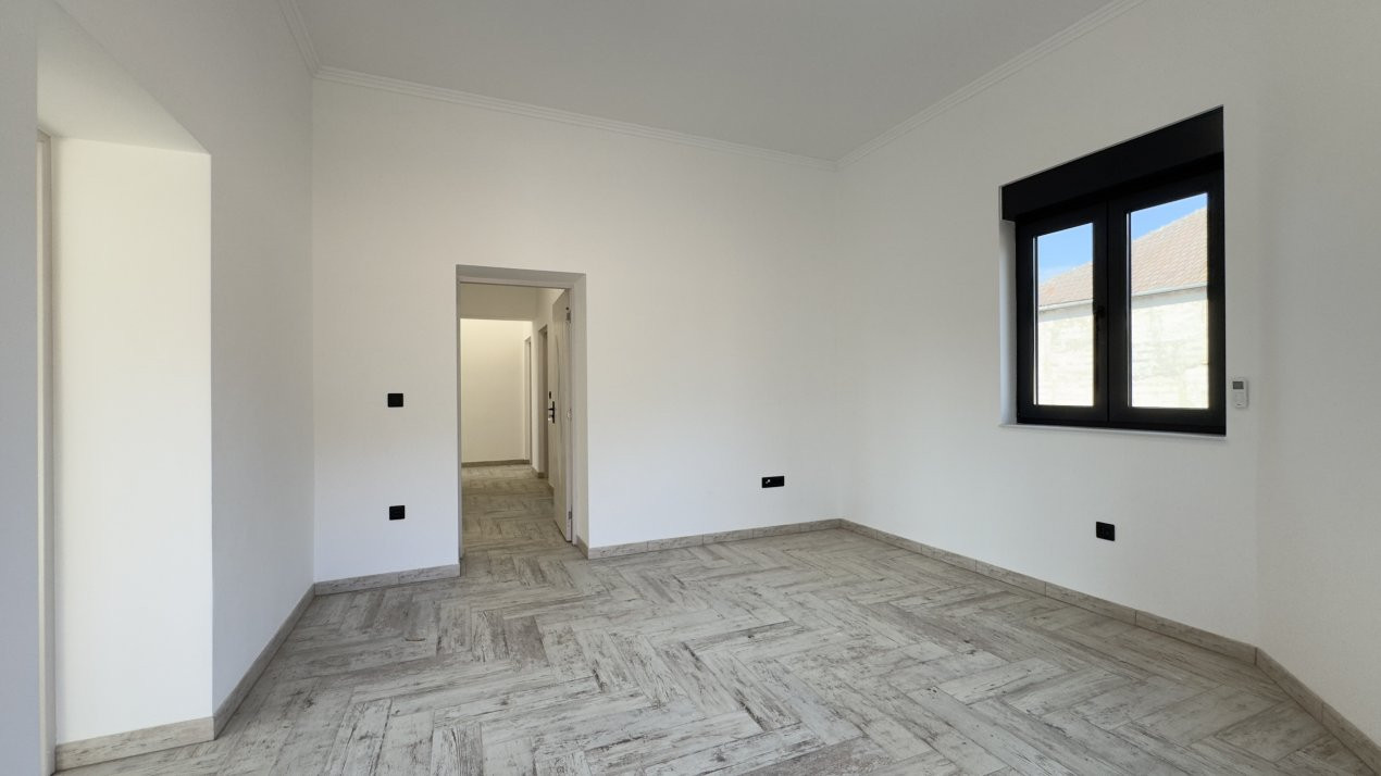 Casă 3 camere 154 mp, Teren 630 mp - Str. T. Vladimirescu - Carei - Comision 0% 
