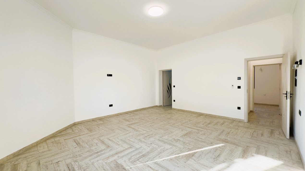 Casă 3 camere 154 mp, Teren 630 mp - Str. T. Vladimirescu - Carei - Comision 0% 