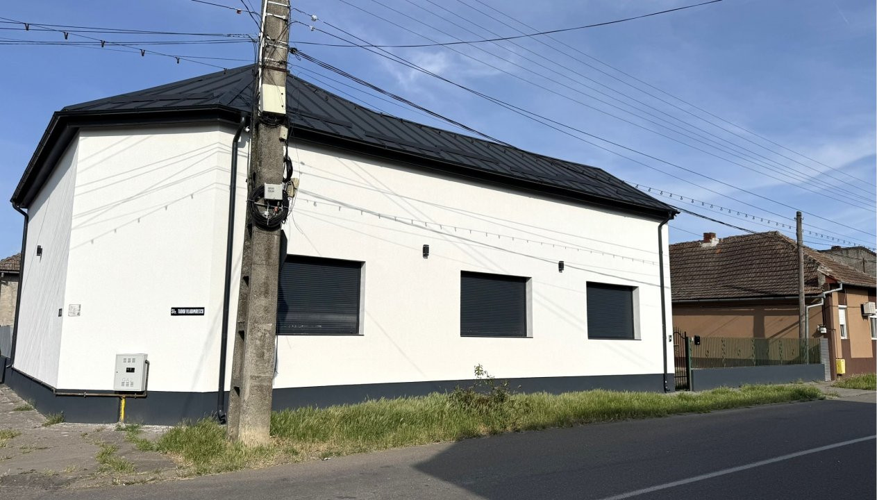 Casă 3 camere 154 mp, Teren 630 mp - Str. T. Vladimirescu - Carei - Comision 0% 