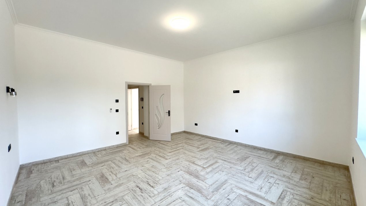 Casă 3 camere 154 mp, Teren 630 mp - Str. T. Vladimirescu - Carei - Comision 0% 