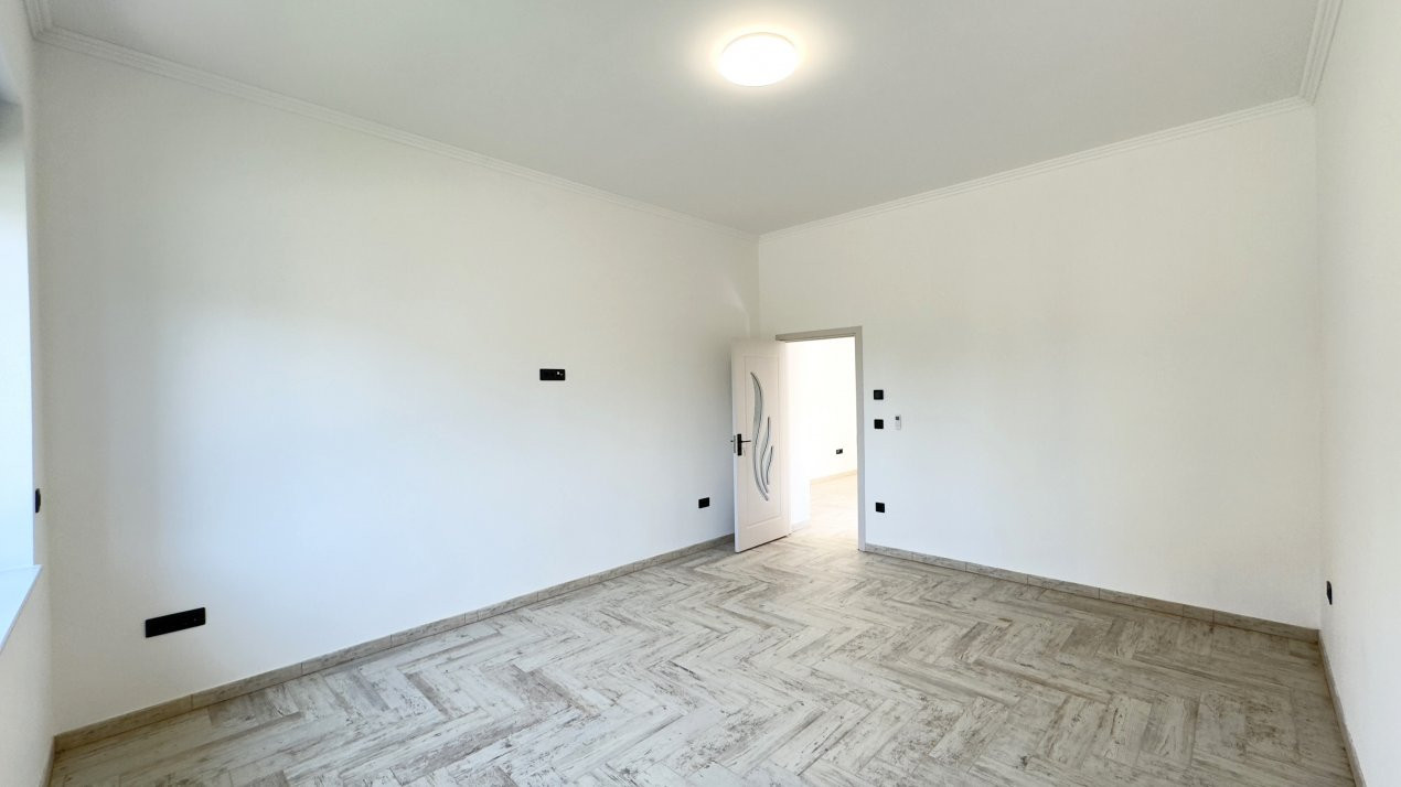 Casă 3 camere 154 mp, Teren 630 mp - Str. T. Vladimirescu - Carei - Comision 0% 