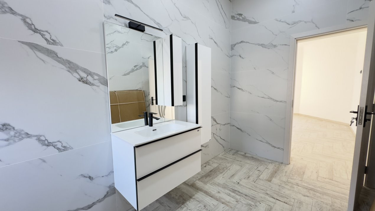 Inchiriere Casă 3 camere 154 mp, Teren 630 mp - Str. T. Vladimirescu - Carei 