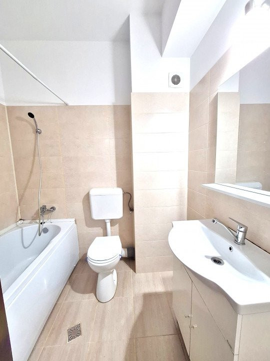 Inchiriere apartament 3 camere Popa Sapca Bloc Nou