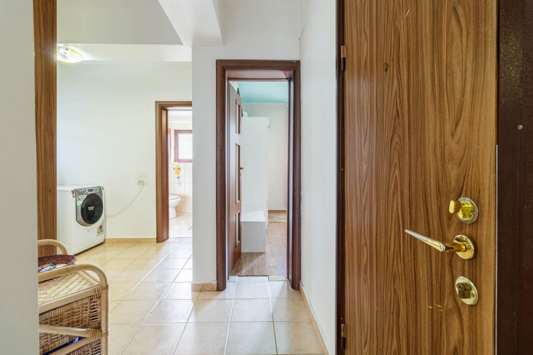 Apartament 3 camere Valea Oltului
