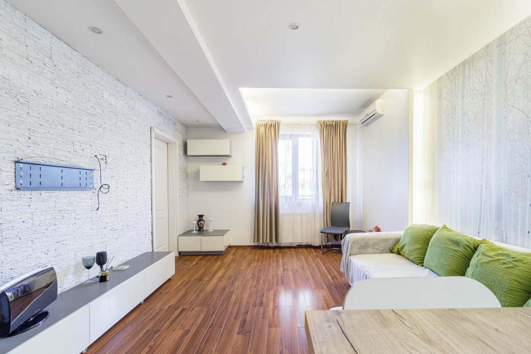 Apartament 3 camere Valea Oltului