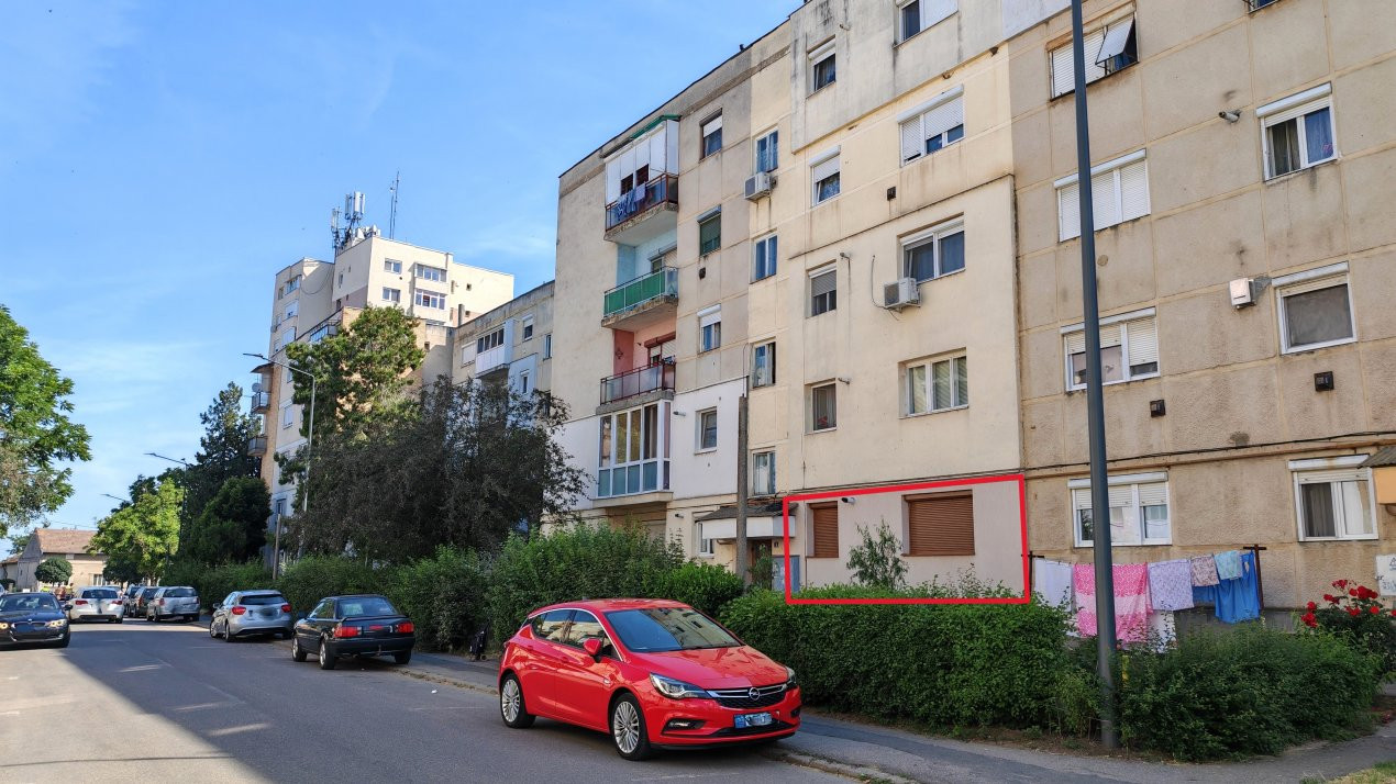 Apartament 3 camere Parter, Carei - Str. Cpt. Pavel Zăgănescu Nr.5