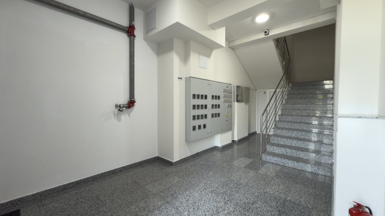 Apartament 2 camere de închiriat-Pitesti/B-dul Republicii!