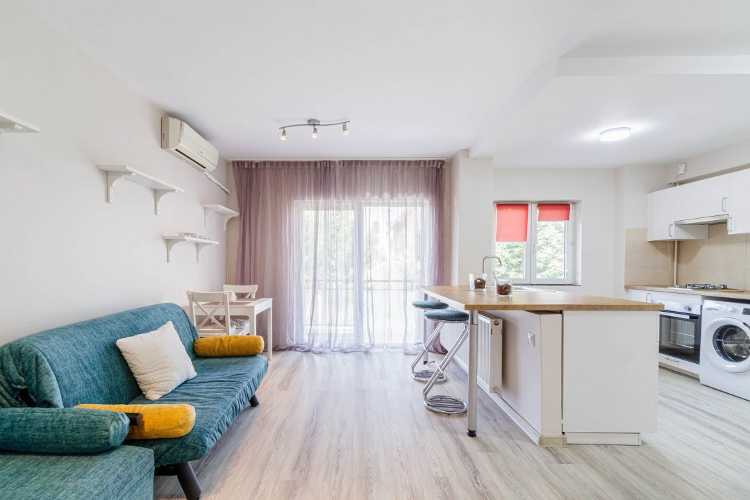 Apartament 2 camere Baneasa/Damaroaia – mobilat complet, cu terasa generoasa