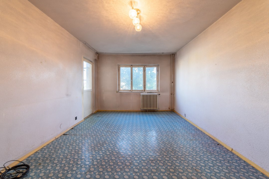 Apartament 2 camere decomandat etaj 2 Trivale 