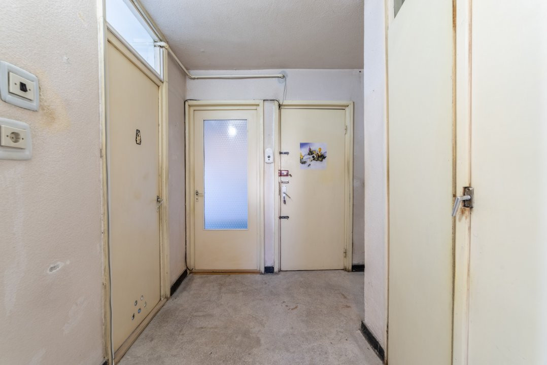 Apartament 2 camere decomandat etaj 2 Trivale 