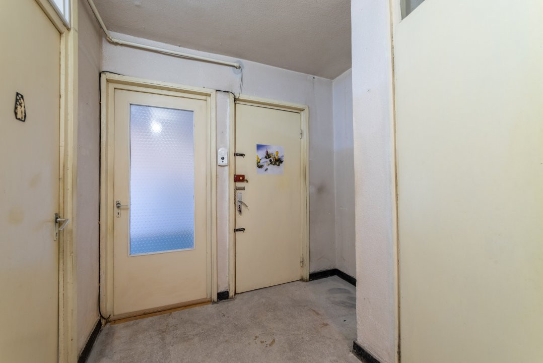 Apartament 2 camere decomandat etaj 2 Trivale 