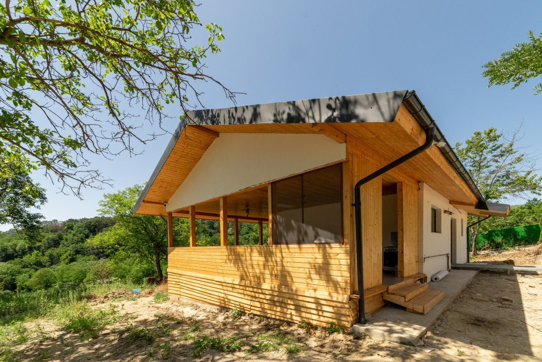 Casa pasiva (timber frame) din mijlocul naturii - VALEA URSULUI , STR SALCAMILOR