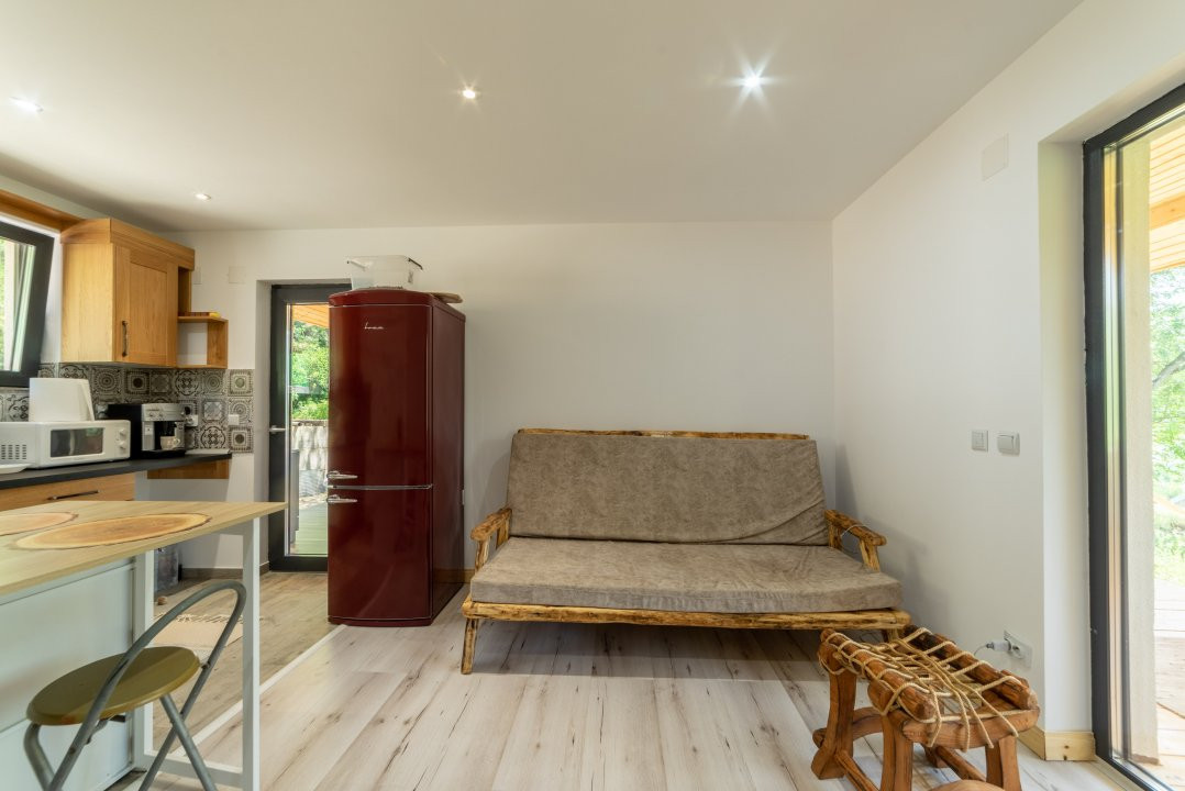 Casa pasiva (timber frame) din mijlocul naturii - VALEA URSULUI , STR SALCAMILOR