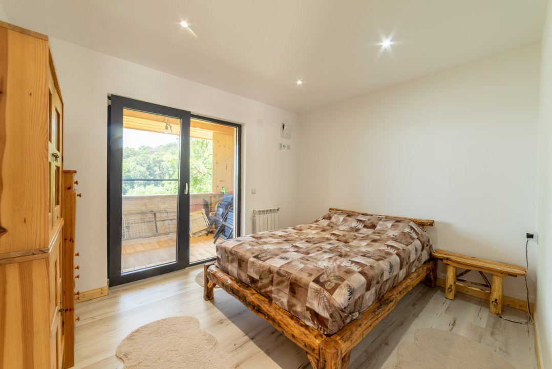 Casa pasiva (timber frame) din mijlocul naturii - VALEA URSULUI , STR SALCAMILOR