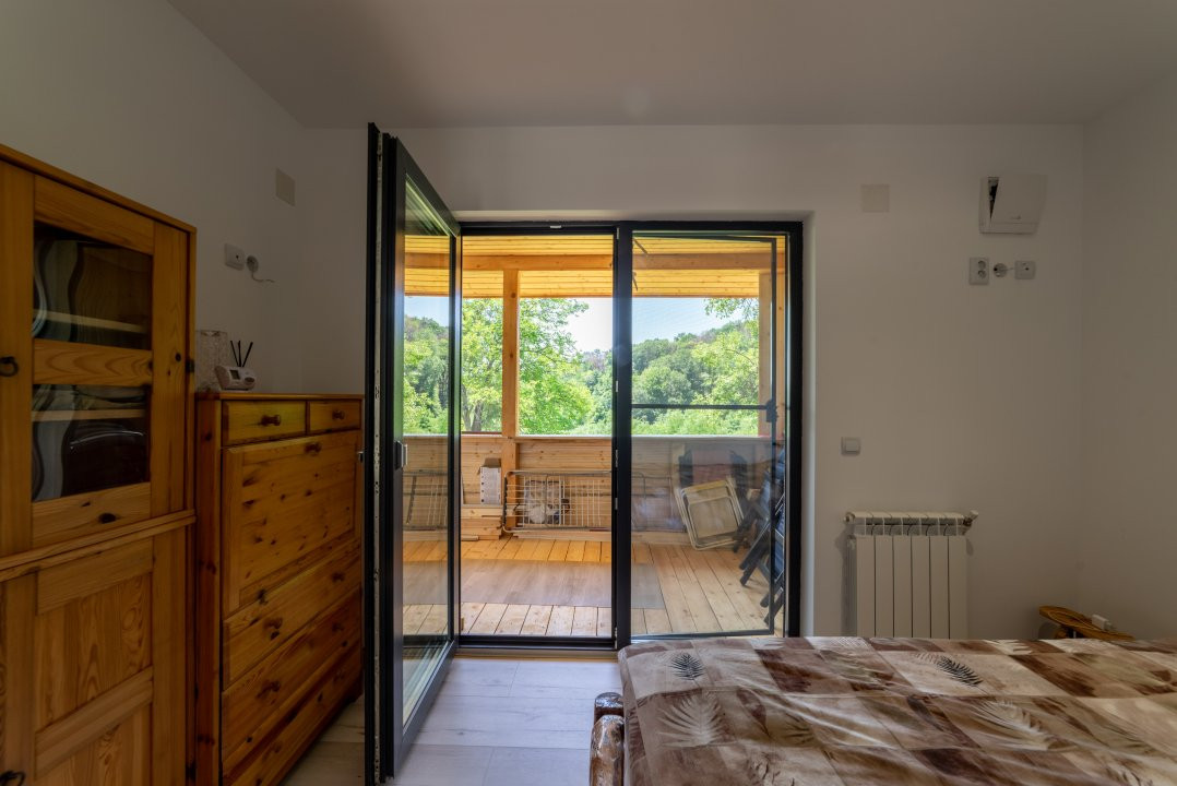 Casa pasiva (timber frame) din mijlocul naturii - VALEA URSULUI , STR SALCAMILOR