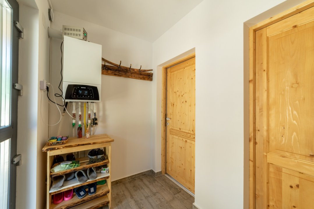 Casa pasiva (timber frame) din mijlocul naturii - VALEA URSULUI , STR SALCAMILOR