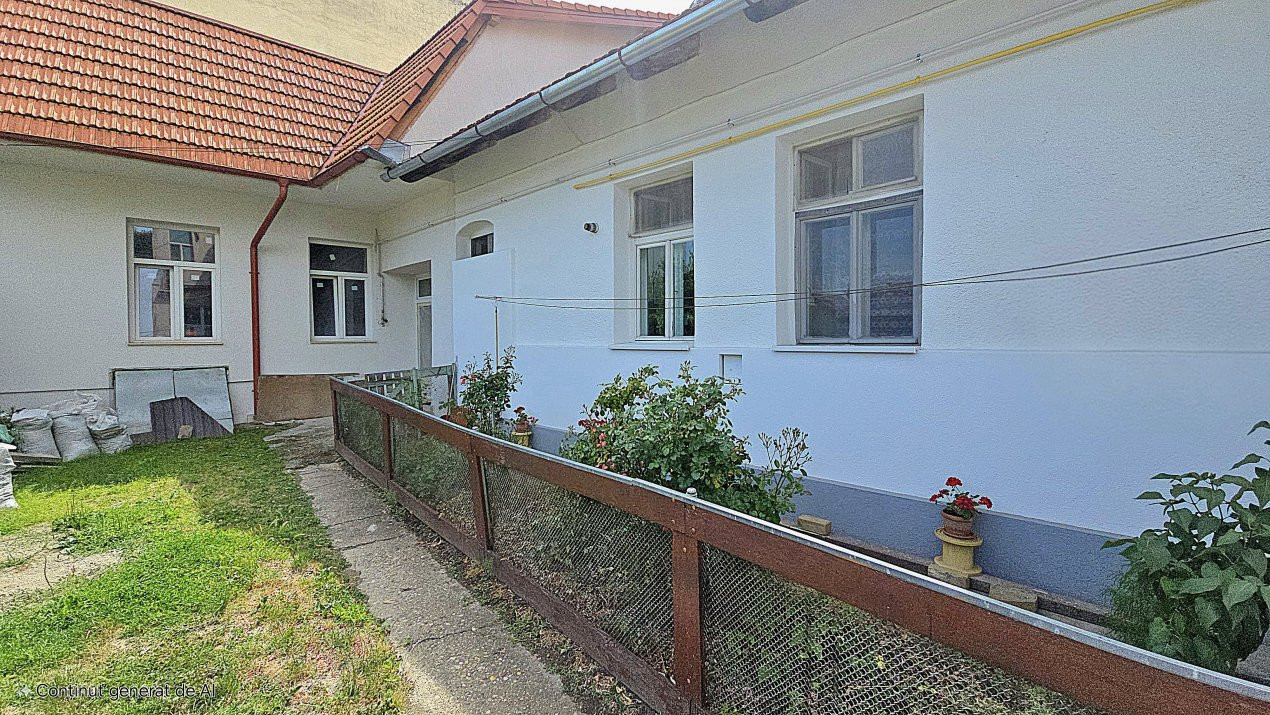 De Vânzare Casă Central
