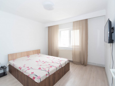 Apartament 2 camere de inchiriat Pitesti - Dacia 