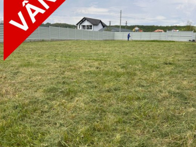 Teren 1076 mp Bascov-Macesului priveliste spre padure