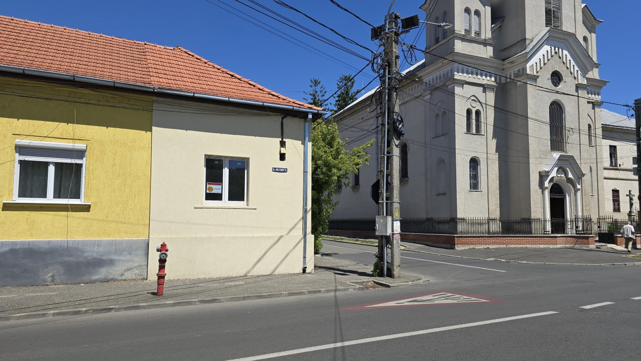 De Vânzare Casă 2 camere P-ȚA Mică