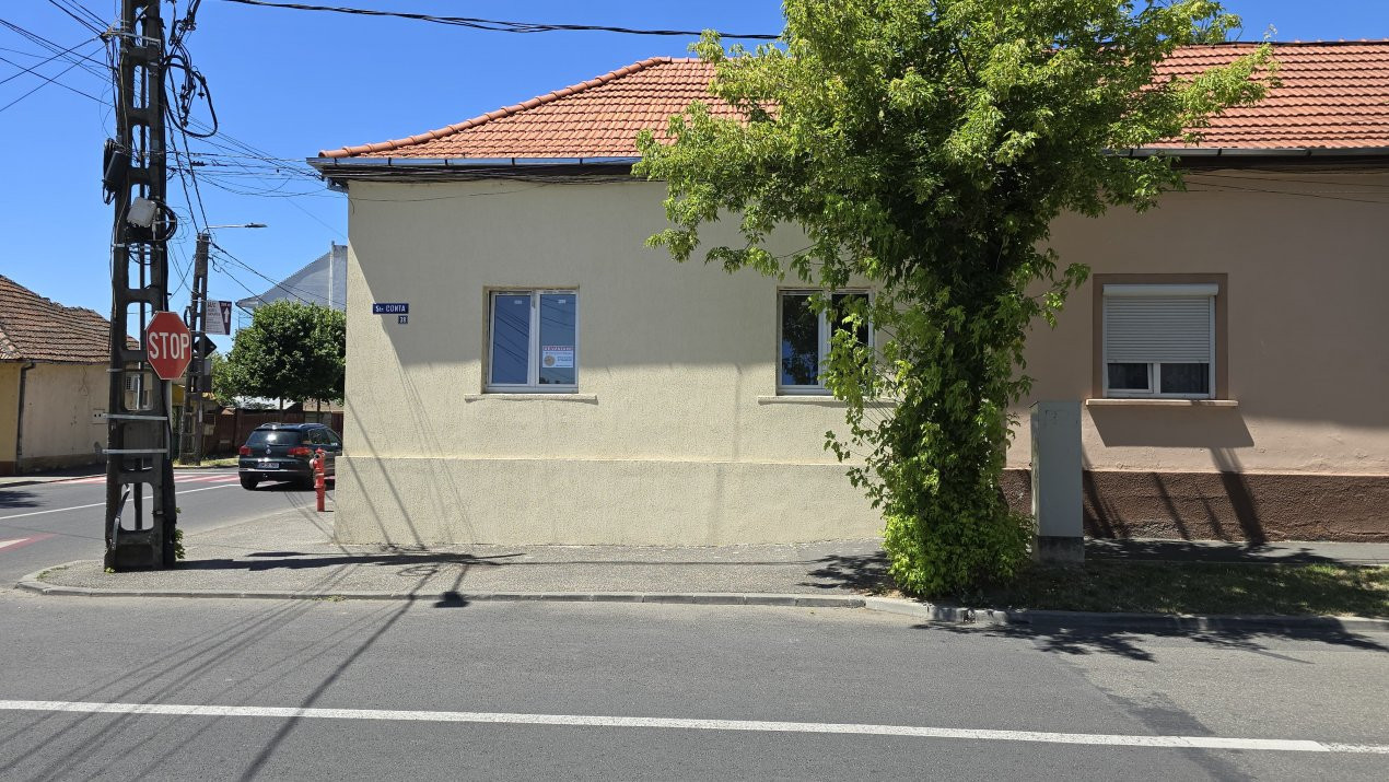 De Vânzare Casă 2 camere P-ȚA Mică