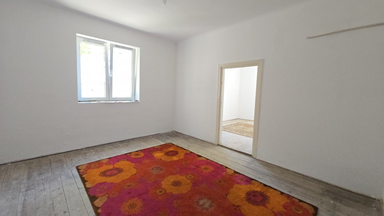 De Vânzare Casă 2 camere P-ȚA Mică