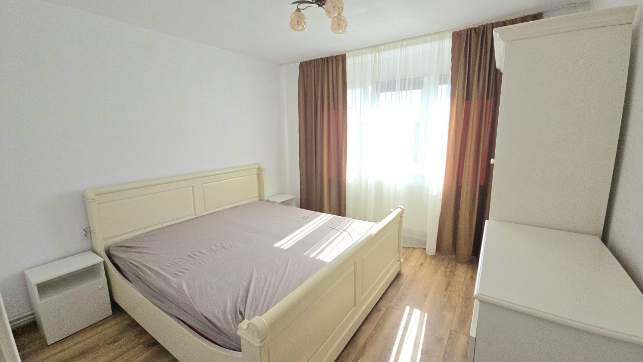 Chirie 2 camere Central