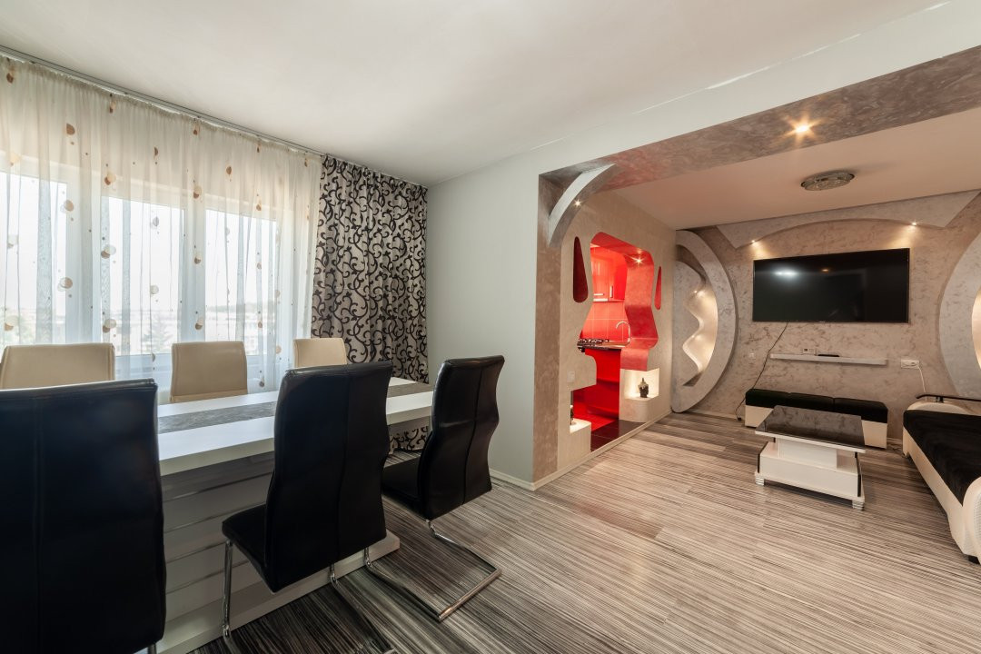 Apartament 2 camere - Pitesti- zona Gavana-mansarda!