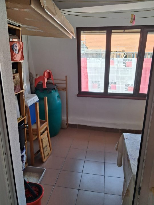 Apartament 4 camere situat în centrul Târgu Jiului