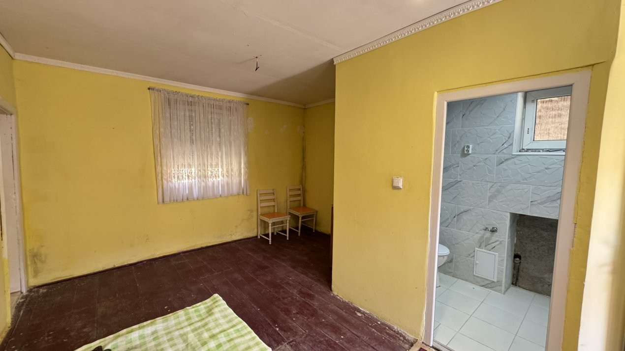 Casă 4 camere cu teren generos 3597 mp Loc. Petrești - Jud. Satu Mare