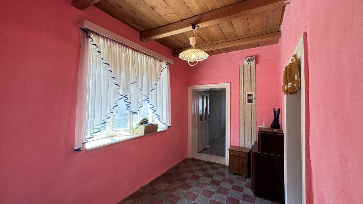 Casă 4 camere cu teren generos 3597 mp Loc. Petrești - Jud. Satu Mare