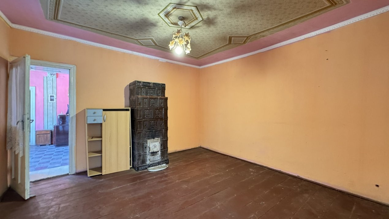Casă 4 camere cu teren generos 3597 mp Loc. Petrești - Jud. Satu Mare