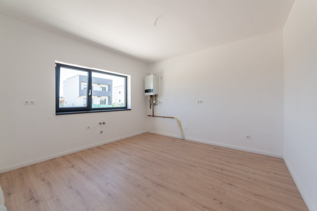 Casa eficienta energetic A+ la 10 min de Pitesti si 5 min de Mioveni-Arges!