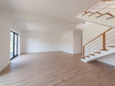 Casa eficienta energetic A+ la 10 min de Pitesti si 5 min de Mioveni-Arges!