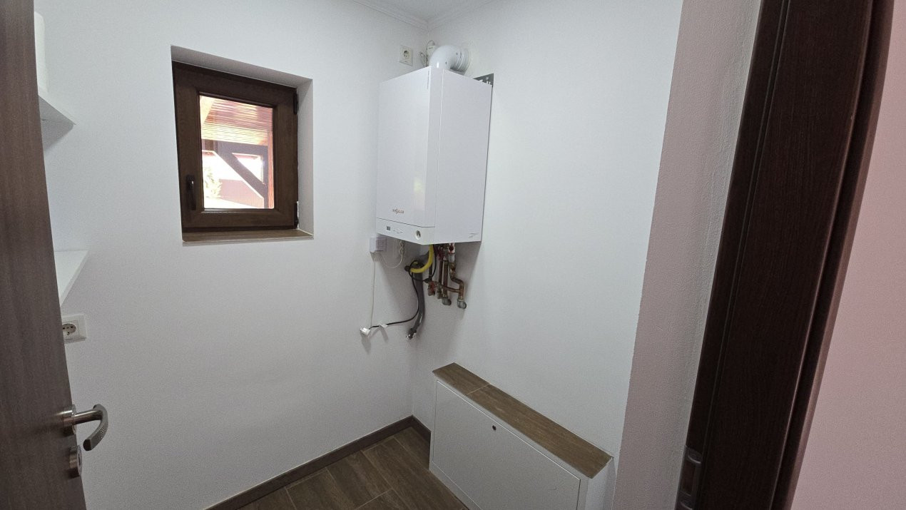 De Vânzare Casă Căprioarei P+M 8 ari teren