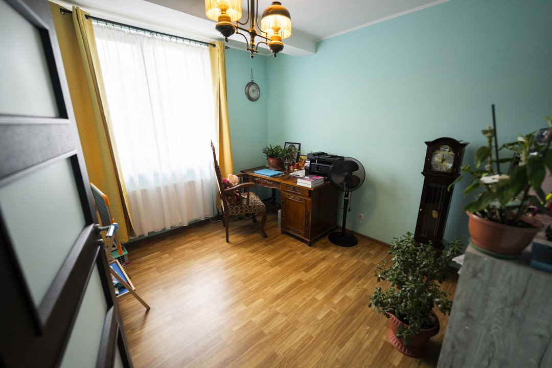 Casă duplex multifuncțională -Hanul Doctorului -lângă Școala Româno Britanică