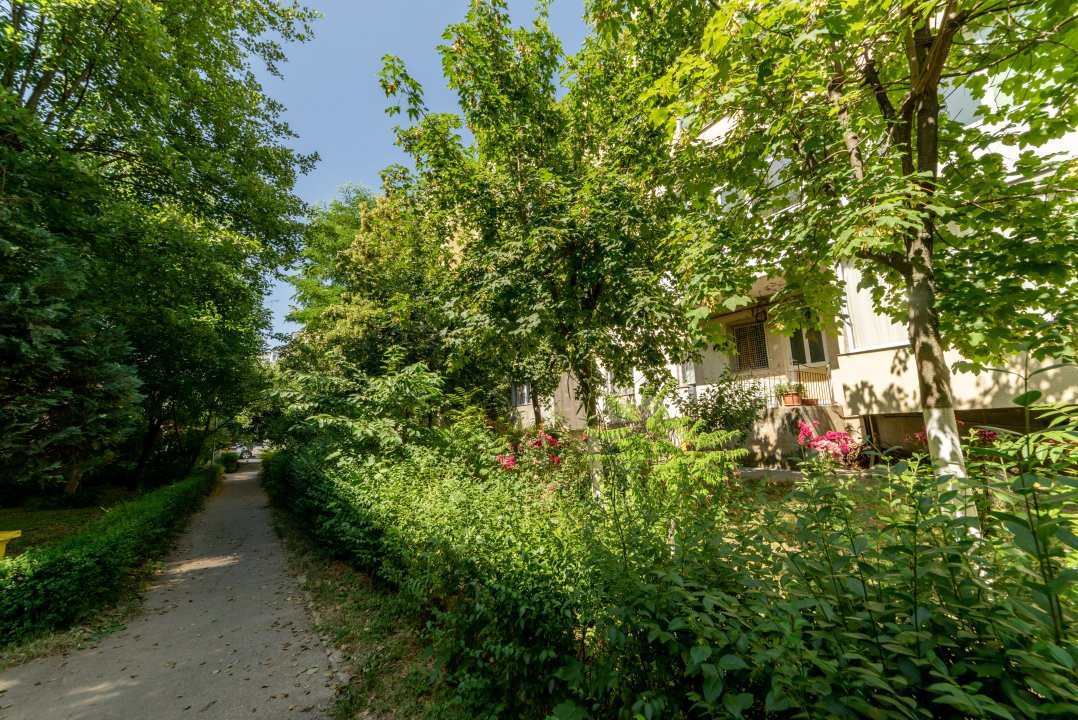 Garsonieră decomandată Pitești -Găvana!