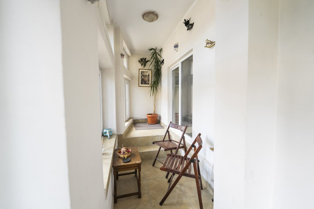 Spatiu de birou central – parter casa, zona Piata Mare