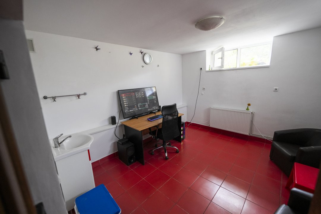 Spatiu de birou central – parter casa, zona Piata Mare