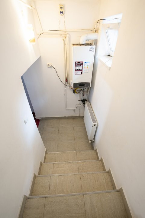 Spatiu birouri central, demisol casa+parter optional-zona Piata Mare