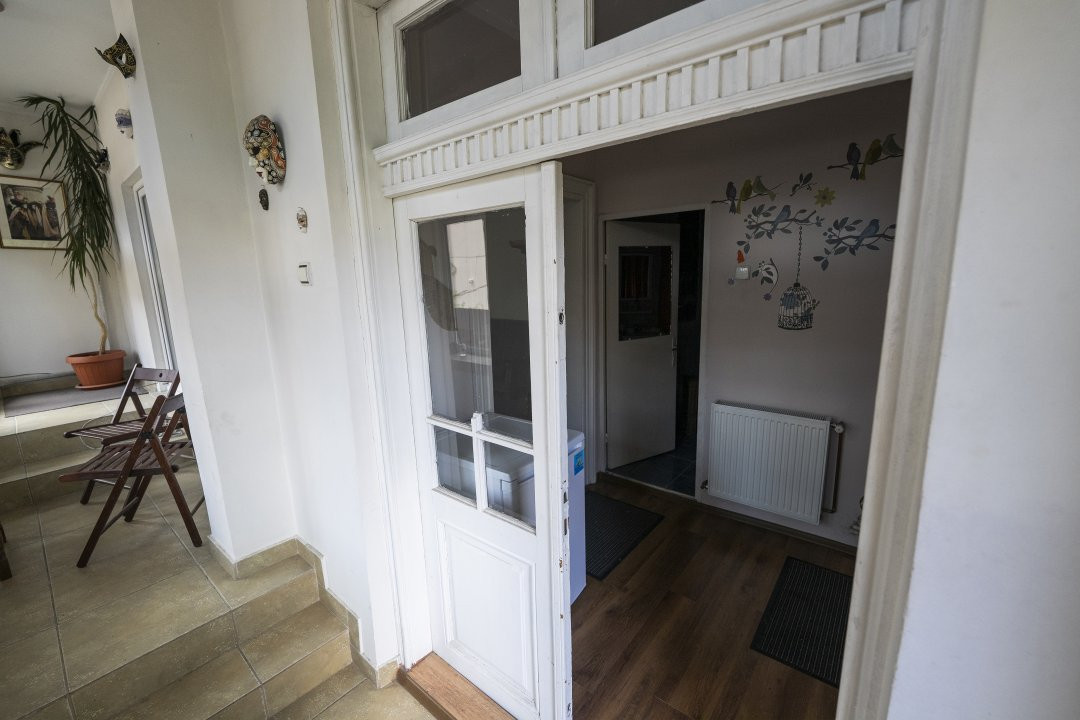 Spatiu birouri central, demisol casa+parter optional-zona Piata Mare