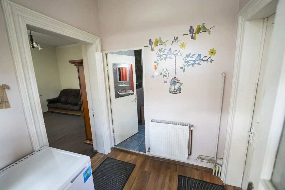 Spatiu birouri central, demisol casa+parter optional-zona Piata Mare