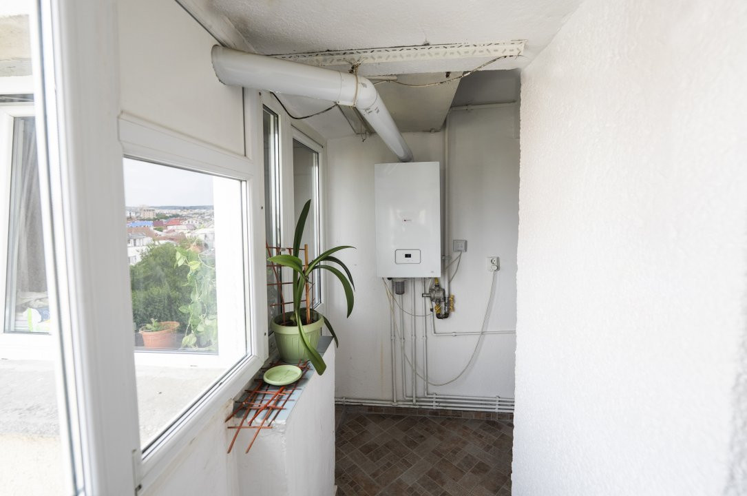Apartament cu 3 camere ultracentral – zona Hotel Ramada