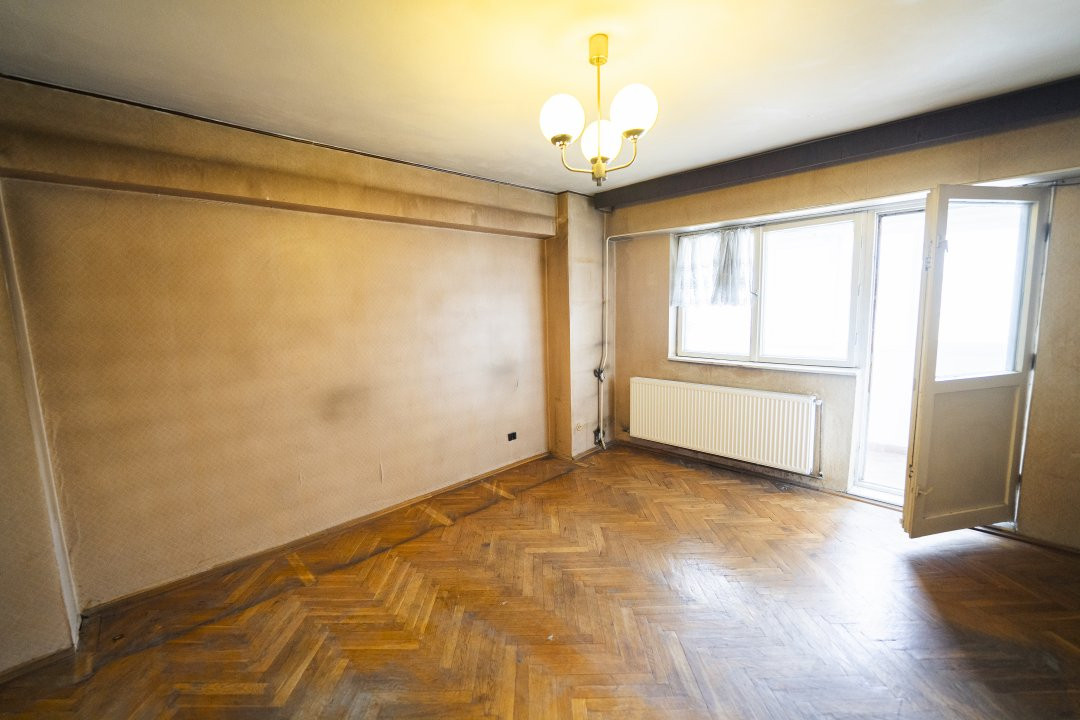 Apartament cu 3 camere ultracentral – zona Hotel Ramada
