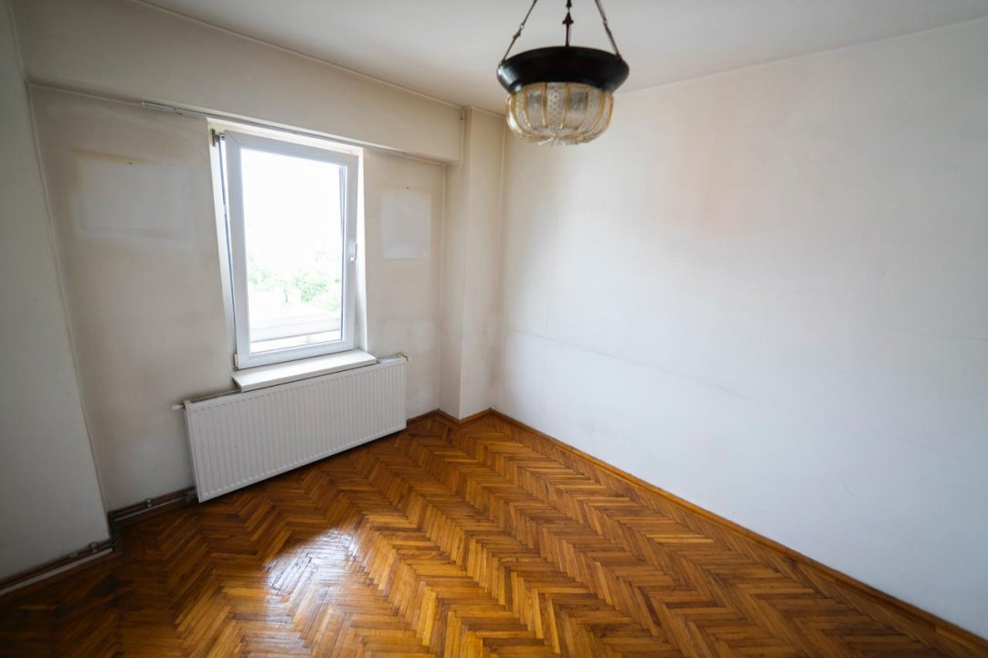 Apartament cu 3 camere ultracentral – zona Hotel Ramada