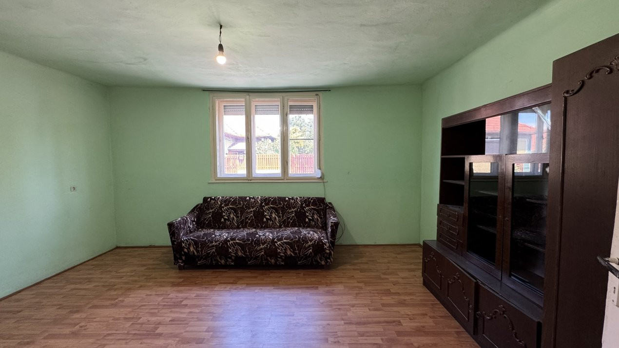 Casă 2 camere, Teren 586 mp Str. N. Grigorescu - Carei - Comision 0% cumpărător