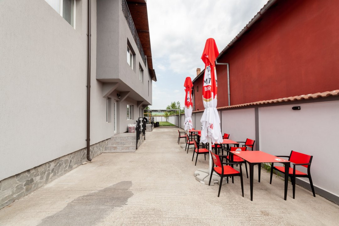 Proprietate cu functiune mixta – evenimente, cazare si spatiu comercial