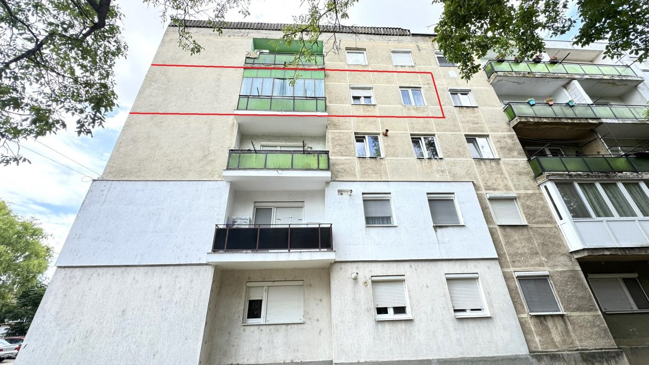 Apartament 3 camere Etaj III Republicii - Carei - Comision 0% cumpărător